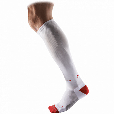 McDavid 8832 Active Runner long compression socks