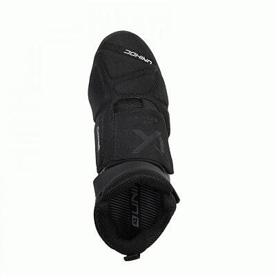 Unihoc UX Goalie black/silver goalkeeper shoes