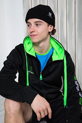 Freez Pike Beanie black