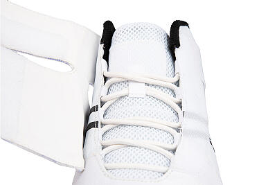 Oxdog Xguard Lightflex Goalie Shoe White/Black