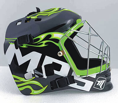 MPS Green goalkeeper set + Pro Flame mask - Green/Chrome + MPS floorball gloves